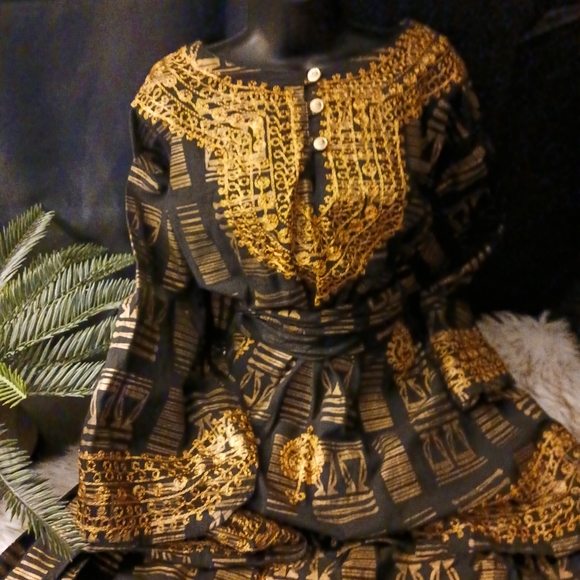 Beautiful African print skirt set - Picture 10 of 14